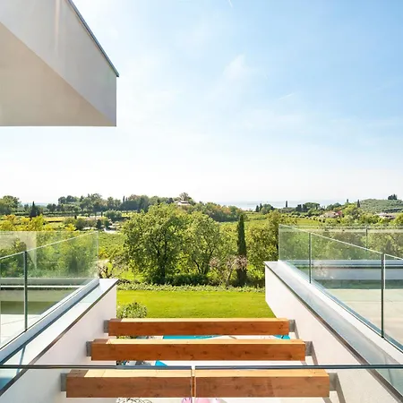 Villa Angelina *